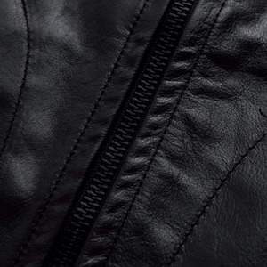 เสื้อแจ็คเก็ตหนัง PU ผ้าขนสัตว์สำหรับผู้ชาย สไตล์ลำลอง ใส่ได้ทั้งฤดูใบไม้ผลิและฤดูใบไม้ร่วง กันลม ทรงเข้ารูป ซิป แขนยาว ขายส่ง - Product Image 4