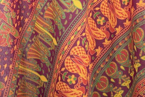 Paneles de Cortina Mandala Color Granate con Diseño de Elefante, Estilo Bohemio Hindú, Artesanía Popular India - Product Image 2