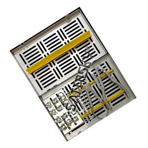 Juego de 8 instrumentos quirúrgicos para implantes dentales, fuente de alimentación Manual, abrazaderas para molares superiores, abrazadera de presa de goma restauradora Dental - Product Image 5