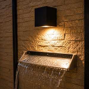 Fontaine murale rectangulaire moderne d'intérieur à triple cascade, style aquarium LED, finition en pierre polie pour villa - Product Image 2