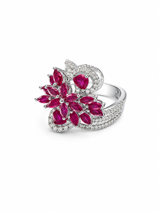 Anillo de Lujo con Rubí y Diamantes en Plata de Ley 925 con Baño de Rodio para Compromiso y Boda - Product Image 6