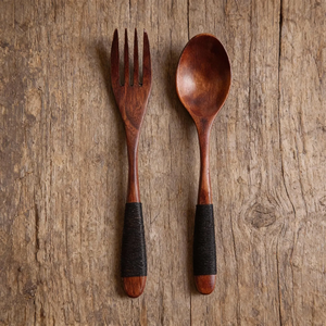 ชุดช้อนและส้อมไม้พร้อมด้ามจับหุ้ม – อุปกรณ์ทำมือจากวัสดุธรรมชาติ - Product Image 3