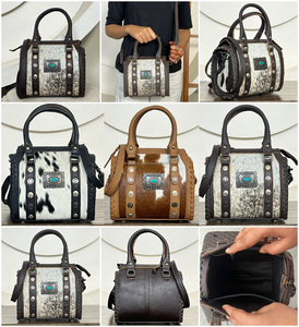 กระเป๋าหนังวัวแท้สไตล์ตะวันตกทำมือ รุ่นมินิสปีดดี้ ประดับหมุดและคอนโชสีเทอร์ควอยซ์ กระเป๋าถือวินเทจพรีเมียมสำหรับผู้หญิง - Product Image 3