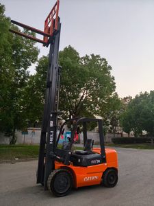 Used HELI 3 Ton Electric Forklift 3 Stage Mast 4.5m Lifting Height <b>Second</b> <b>Hand</b> Forklift for Sale - Product Image 5