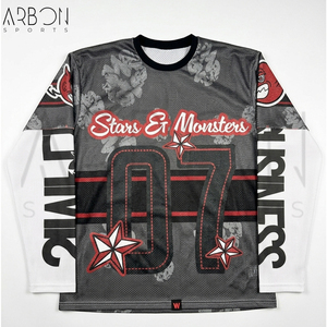 Magliette a doppio strato da uomo personalizzate con stampa sublimatica, grafica stelle e mostri, a maniche lunghe, stile streetwear, di un buon fornitore. - Product Image 2