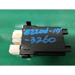 ECUs et modules informatiques d'occasion de classe E A2139007107 - Product Image 3
