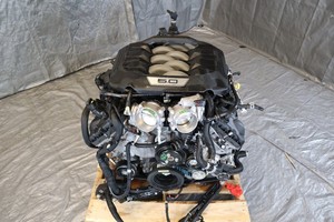 Moteur essence V8 DOHC 32 soupapes GT Gen 3 5,0 L, boîte automatique 10 vitesses 10R80 avec palettes de changement de vitesse, boîte manuelle 6 vitesses MT82-D4 - Product Image 3