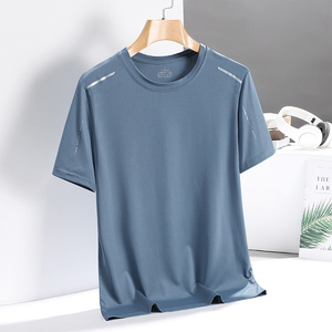 Men's <b>Black</b> Quick Dry Short Sleeve Sporty T-<b>Shirt</b> Casual Summer Wear Knitted Polyester Solid Color Collarless Design - Product Image 3
