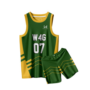 Tenues de basketball personnalisées à col rond, 100% polyester, maille respirante, évacuation de l'humidité, séchage rapide, ensemble short et maillot sans manches - Product Image 5