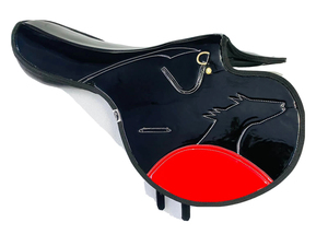 Selle de course noire et rouge de qualité supérieure, selle de saut en cuir PU, selle d'exercice avec quincaillerie en laiton - Product Image 1