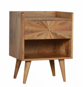 Table de chevet vintage en bois massif sculpté en forme de cube, avec un tiroir et deux compartiments, support en bois rustique pour chambre à coucher et salon - Product Image 3