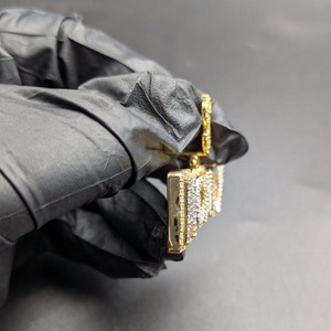 Colgante con Letra de Dinero Chapado en Oro con Microincrustaciones de Cristal y Diamantes de Imitación, Amuleto Temático, Joyería de Moda Hiphop Unisex - Product Image 2