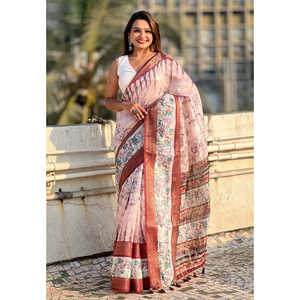 ผ้าไหมชานเดรีสีชมพูแบบอีลิทวีฟส์ พร้อมขอบผ้าลายดอกไม้ปักดิ้นทองแบบจาการ์ด  ชุดอินเดียและปากีสถาน - Product Image 4