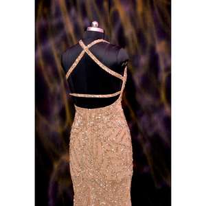 Vestido de diseñador bordado para mujer, con trabajo de hilo Zari, para fiestas, bodas, festividades, vestido étnico, calidad de exportación. - Product Image 4