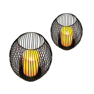 Lanterne à bougie en fer marocaine contemporaine pour hôtels, lieux de mariage et décoration d'événements - Product Image 6