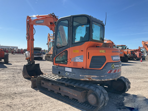 Excavadora de cadenas diésel DX85R-3 de 2018 para excavación, apertura de zanjas y preparación de sitios - Product Image 6