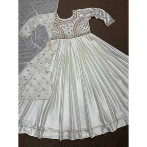 Vestido Anarkali de Diseñador y Dupatta para Bodas y Fiestas - Product Image 2