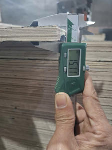 Contrachapado Hexagonal Antideslizante con Malla Metálica y Revestimiento de Película de 18 mm de Primera Calidad para Encofrados de Hormigón en Exteriores, Talleres y Construcción, Impermeable - Product Image 6