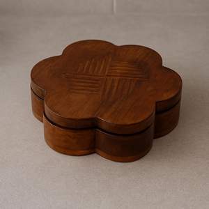 Oferta Exclusiva: Caja de Especias Cuadrada de Madera para Cocina con 9 Compartimentos, Contenedor de Masala Duradero y Ecológico - Product Image 6