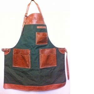 Tablier de coiffeur en cuir véritable et toile avec sangles réglables et poches - Product Image 1