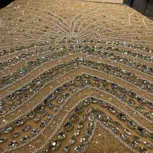 Tissu de dentelle de luxe lourdement perlé, tissé à la main, avec cristaux et strass, en tulle maillé, pour robe de mariée, robe de haute couture, vendu au mètre - Product Image 1