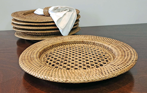 Plato de mimbre redondo artesanal al por mayor de 13 pulgadas, accesorio de mesa de comedor de ratán natural - Product Image 4