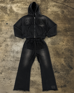 Conjunto de Sudadera con Capucha Negra Personalizada y Pantalones Anchos con Bordado en Contraste, Estilo Urbano, para Adultos, Invierno, 100% Algodón - Product Image 3