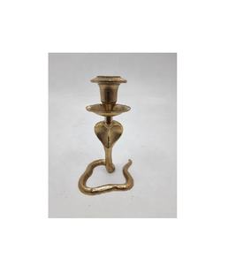 Venta al por mayor de aluminio para el hogar y la boda decorativo estilo clásico de color dorado de metal soporte de vela para la decoración de la Mesa - Product Image 4