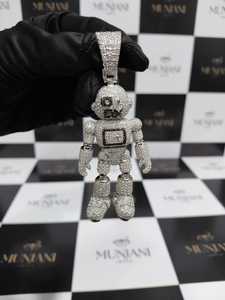 Pendentif robot en argent sterling 925, style hip-hop, serti de moissanite, unisexe - Product Image 1