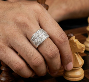 Anillo de Moissanita para Hombre, Estilo Hip Hop, Ancho, Geométrico, Tipo Cóctel, con Corte Brillante Redondo y Engaste de Bisel, Plata de Lujo - Product Image 5
