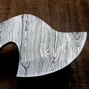 Hacha pequeña de acero de Damasco hecha a mano con mango de madera de ébano, herramienta utilitaria para exteriores. - Product Image 6