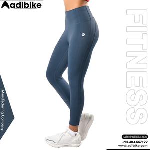Pantalones de Yoga de Cintura Alta para Mujer, Leggings con Patrón Sólido y Elasticidad en Cuatro Direcciones, Tejido Transpirable de Spandex/Poliéster, Ligeros - Product Image 2