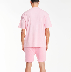 Conjunto de Camiseta Casual de Algodón para Hombre con Pantalones Cortos Transpirables, Logotipo Serigrafiado y Costuras en Color de Contraste, Conjunto Personalizado OEM - Product Image 4