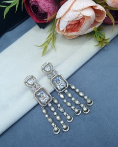 Handcrafted Delicate Radiant <b>Cut</b> <b>Stone</b> Kundan Chandelier Earrings Antique Gold Plated Earrings <b>For</b> Special Occasion And Parties - Product Image 5