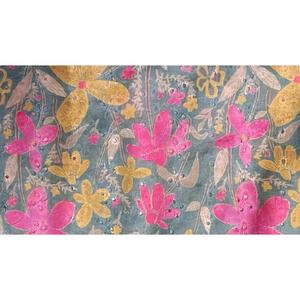 Tela Schiffli de Polialgodón de Alta Calidad con Estampado Floral Digital para Ropa de Mujer y Manualidades, Disponible para la Venta - Product Image 1