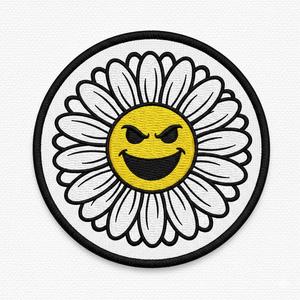 Parches bordados termoadhesivos personalizados al por mayor, con diseño de cruz y estrella roja, estilo motero, para ropa, a granel - Product Image 2