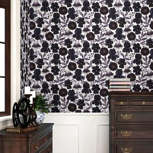 Carta da Parati Vintage Bianca e Nera Facile da Applicare con Fiori Gotici e Piante a Forma di Fungo - Product Image 4