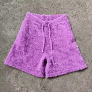 Shorts de salon personnalisés avec logo pour hommes, en tissu tricoté duveteux, collection mode streetwear - Product Image 4