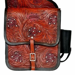 Sacoche en cuir pour selle de cheval western et moto, artisanale, sculptée à la main, 100% cuir de buffle, couleur et logo personnalisables - Product Image 2