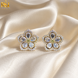 Boucles d'oreilles florales en diamant de culture |   Bijoux fins de luxe en or 9K 14K 18K, taille rose en forme de poire, couleur DEF, unisexe, vente en gros - Product Image 3