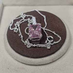 Collar de compromiso de plata de ley 925 con moissanita VVSD original de corte radiante rosa, joyería para mujer, venta al por mayor a granel - Product Image 3