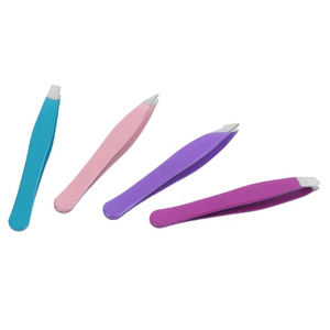 Práctico juego de mini pinzas para cejas con punta inclinada y tijeras para cejas para el cuidado de la belleza y la promoción de la marca - Product Image 2