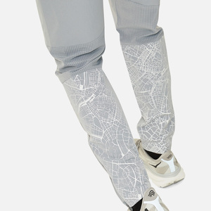 Conjunto Deportivo Ligero de Dos Piezas para Hombre, Estilo Urbano, Chaqueta con Capucha y Pantalones para Otoño, Fabricación Personalizada - Product Image 5