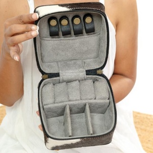 กล่องเครื่องประดับหนังวัวแท้โบฮีเมียนทำด้วยมือสไตล์โบฮีเมียนทันสมัยดีไซน์ตะวันตกพร้อมอุปกรณ์จัดขนสำหรับฤดูใบไม้ผลิฤดูร้อนฤดูหนาว - Product Image 4