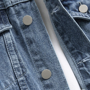 เสื้อแจ็คเก็ตยีนส์สีน้ำเงินเข้มสไตล์วินเทจสำหรับผู้ชาย ผ้าฝ้าย 100% ติดกระดุมด้านหน้า แขนยาว สไตล์ลำลองทรงทรัคเกอร์ ทรงปกติ สำหรับฤดูใบไม้ร่วงและฤดูใบไม้ผลิ - Product Image 4