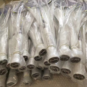 Raquettes de badminton professionnelles Konmat Sports entièrement en carbone 9U/58g 30LBS Haute tension Poignée rigide et manche en graphite Matériel PU - Product Image 2