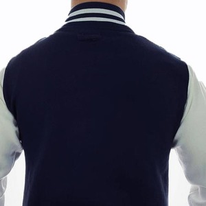 Chaqueta Varsity Unisex Gruesa de Lona Hecha a Medida con Capucha, Impermeable, con Parches, Estilo Urbano, para Invierno - Product Image 4
