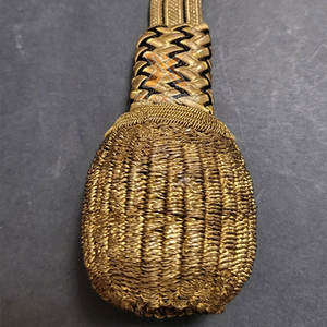 Venta Directa de Fábrica: Nuevos Diseños de Lazos de Sable para Uniformes en Venta - Product Image 3