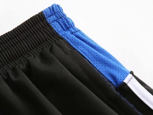 Pantalon slim de luxe pour homme, confectionné en tissu doux et respirant, offrant un confort extensible et un look élégant et raffiné. - Product Image 4