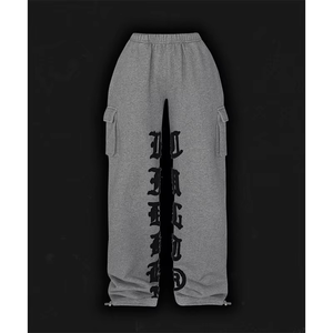 Conjunto de Sudadera con Capucha y Pantalones Deportivos Estilo Vintage para Diseño Personalizado con Parches de Pedrería, 100% Algodón - Product Image 2
